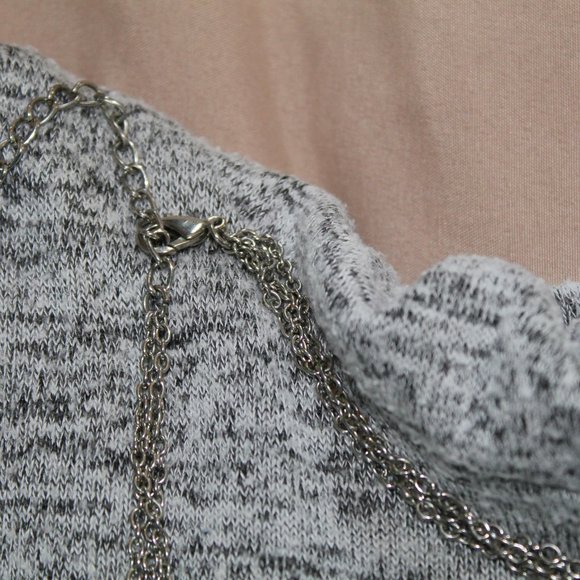 Blue Silver and Glass Necklace - Picture 3 of 4